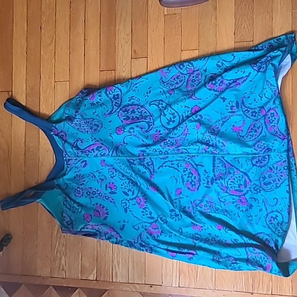 The North Face Athleisure Dress With Sports Bra Built In - Picture 7 of 8